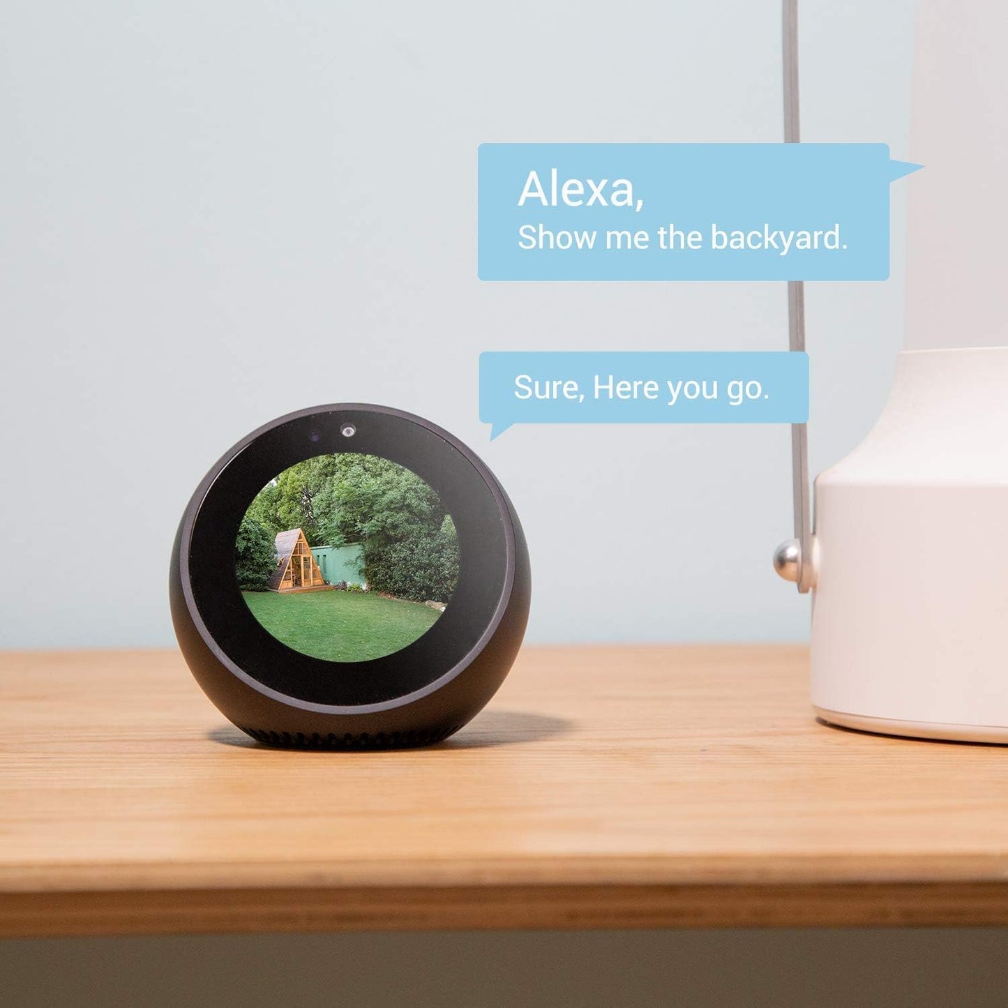 Cámara de seguridad Ezviz C8C 4mm con resolución 2MP visión nocturna incluida color blanco/negro